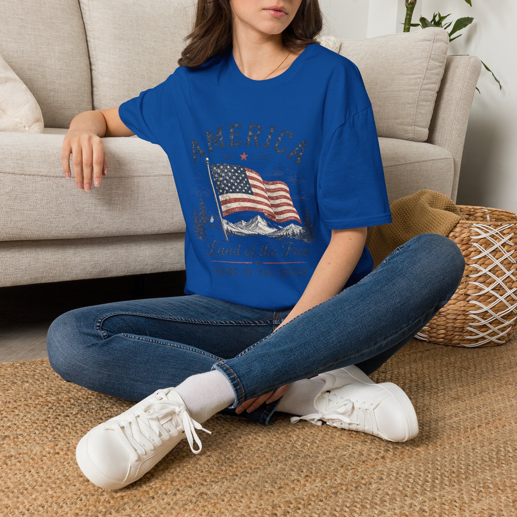 Vintage America Est. 1776 T-Shirt | Land of the Free Home of the Brave | Retro Patriotic Graphic Tee