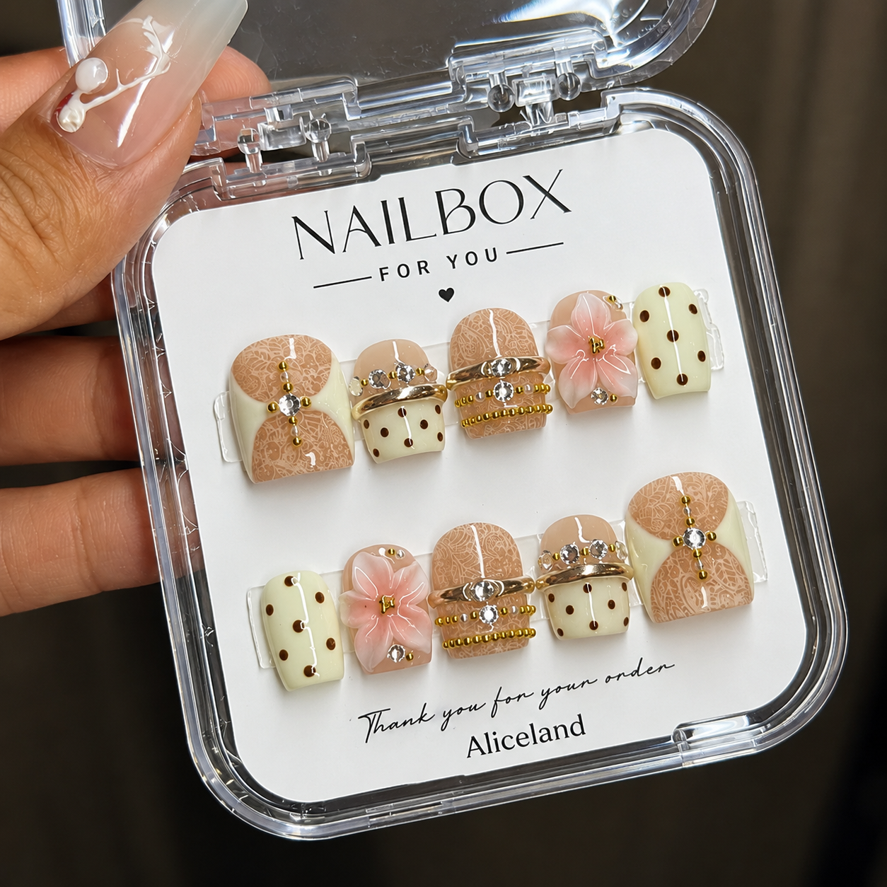 Beige floral square press on nails with 3D flower and rhinestones